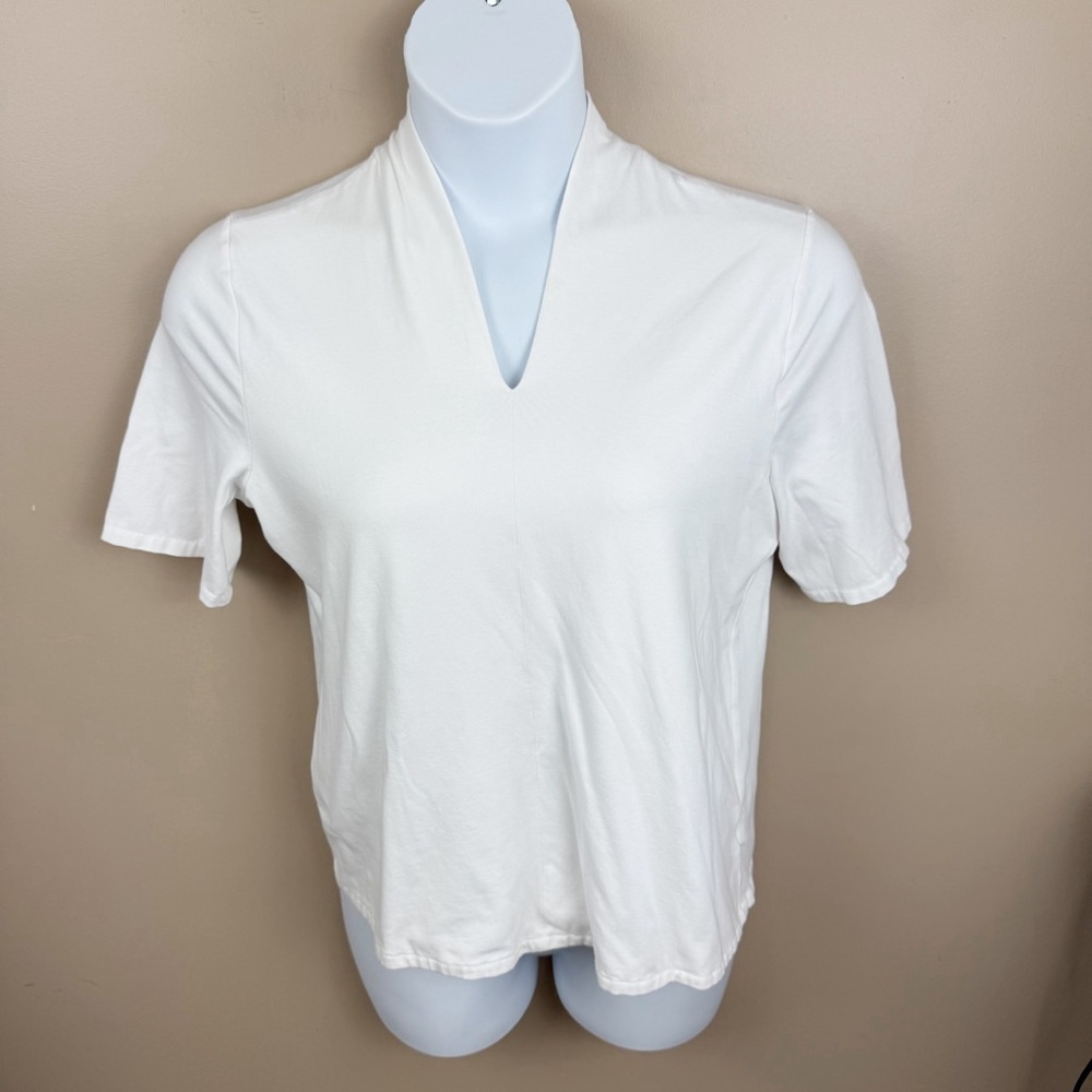 Talbots Womens White V-Neck Short Sleeve Top Minimalist Casual Basic Tee